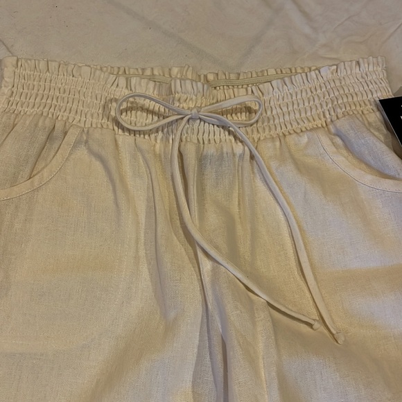 Linen/Rayon Comfortable Beachy Pants - Picture 2 of 5